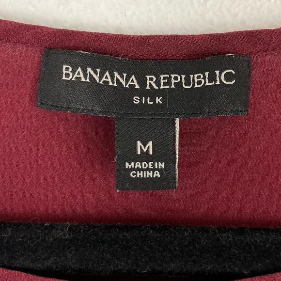 Banana Republic Women’s Silk Blouse Tunic Maroon Burgundy Short Sleeve Medium - Picture 8 of 8